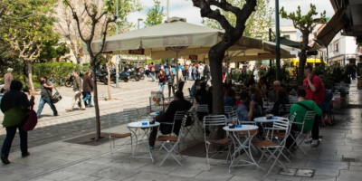 Νέα μέτρα για τον κορωνοϊό - Κλείνουν εμπορικά κέντρα, εστιατόρια, καφετέριες και μπαρ