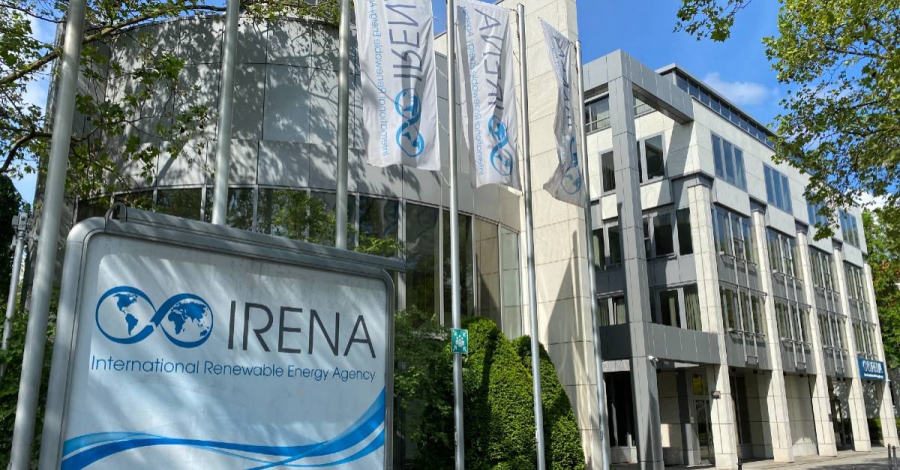 IRENA: Αύξηση κατά 18% στις θέσεις εργασίας στον κλάδο των ΑΠΕ πέρυσι